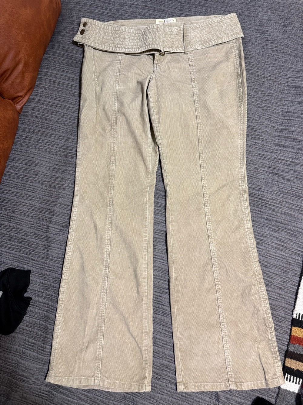 London Jeans - Women’s Beige Corduroy Flared Jeans size 14 Tall